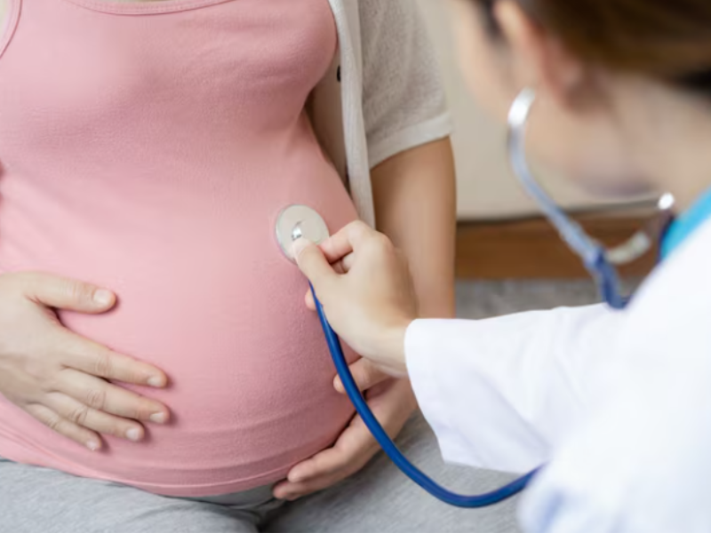 High-Risk Pregnancy in Kanpur by Dr. Sandhya Gupta, Obstetrician-Gynecologist